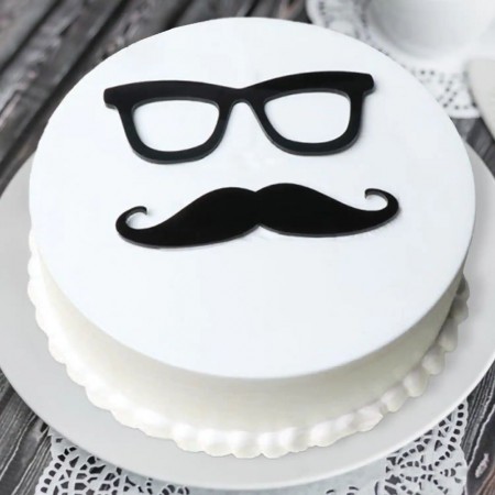 ट्रेन थीम वाले जन्मदिन की पार्टी केक - ट्रेन केक कैसे बनाएं - रॉक्सी किचन
